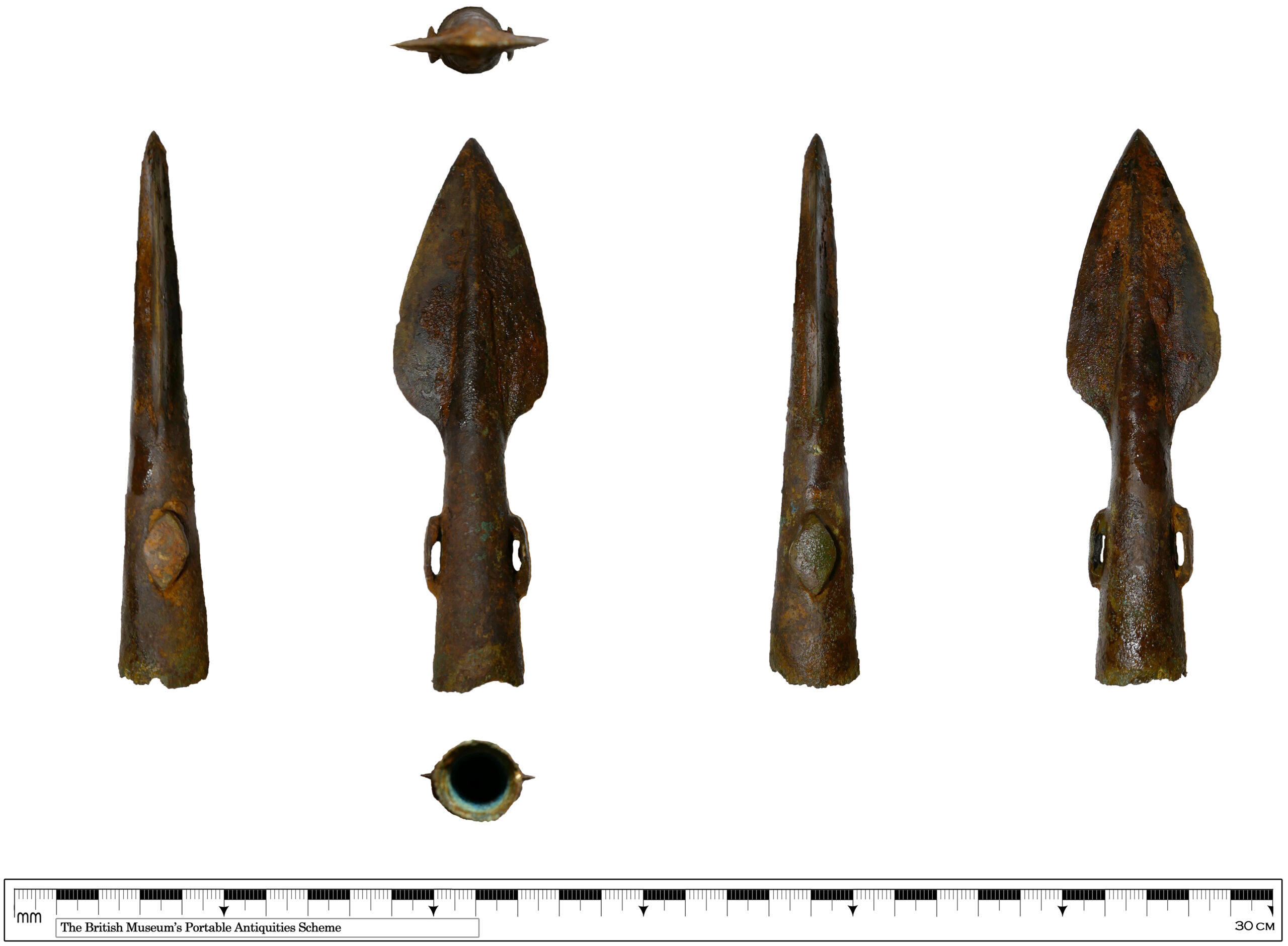 Worcestershire  museum acquires Bronze Age weapons – The History Blog
